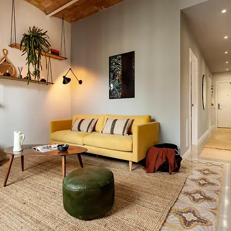 Nanay - Two Bedroom In Gracia アパート *