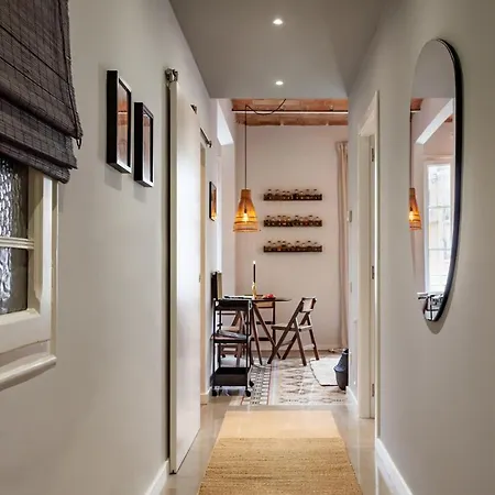 Nanay - Two Bedroom In Gracia バルセロナ